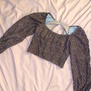 Long Sleeve crop top cheetah print